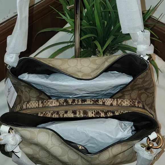 💕 Coach Edie Shoulderbag 💕 - Picture 4 of 7